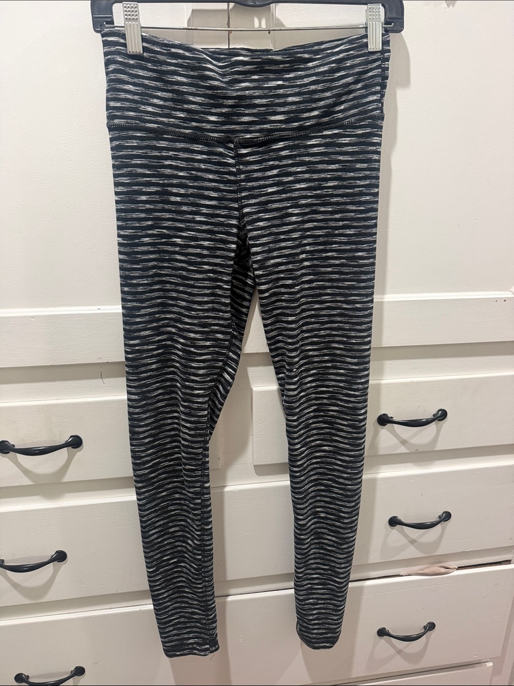 90 Degree By Reflex Black & Gray Striped Womens Leggings